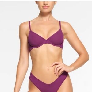 NWT SKIMS Cotton Jersey T-Shirt Bra in Lollipop Size 36A *Sold out color*